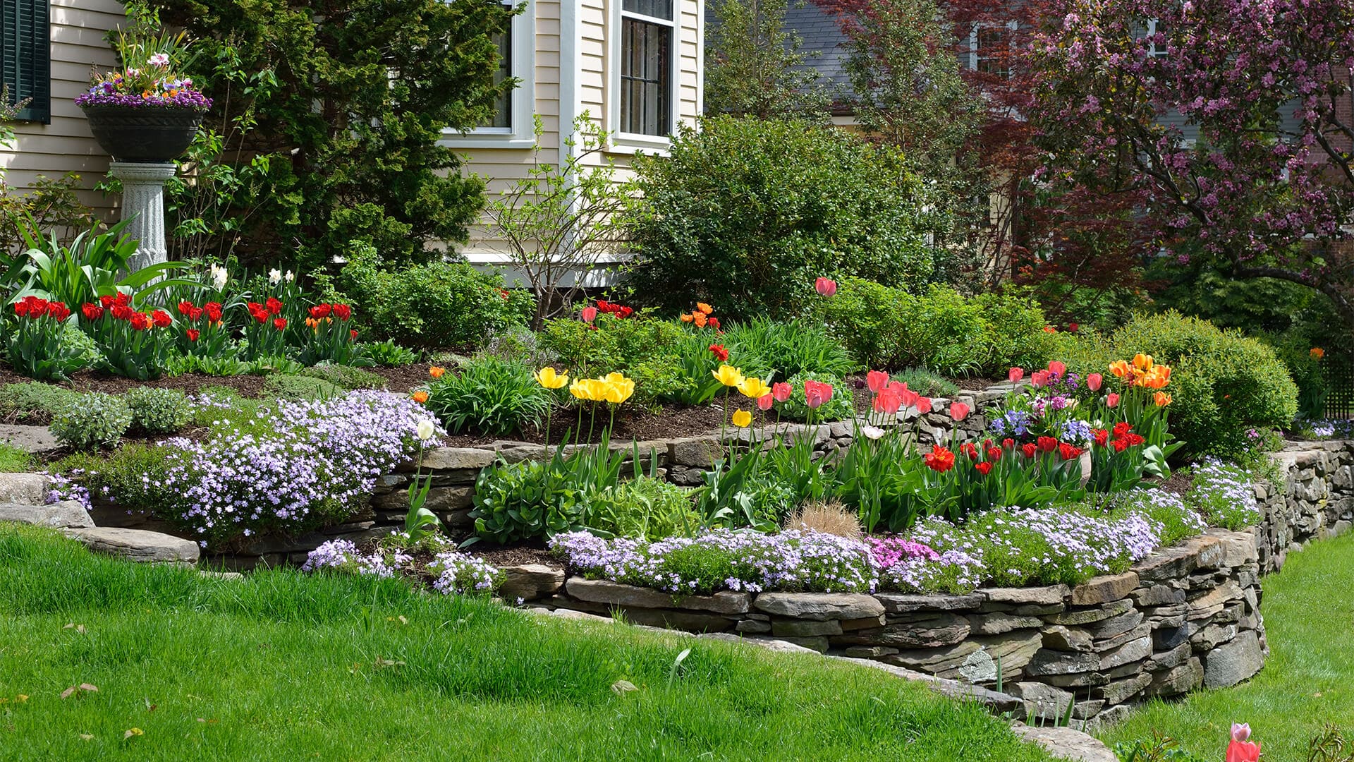 Transform Your Outdoor Space: Top Hardscaping Trends in Los Angeles County | TCWRC CA HOME CONTRACTORS